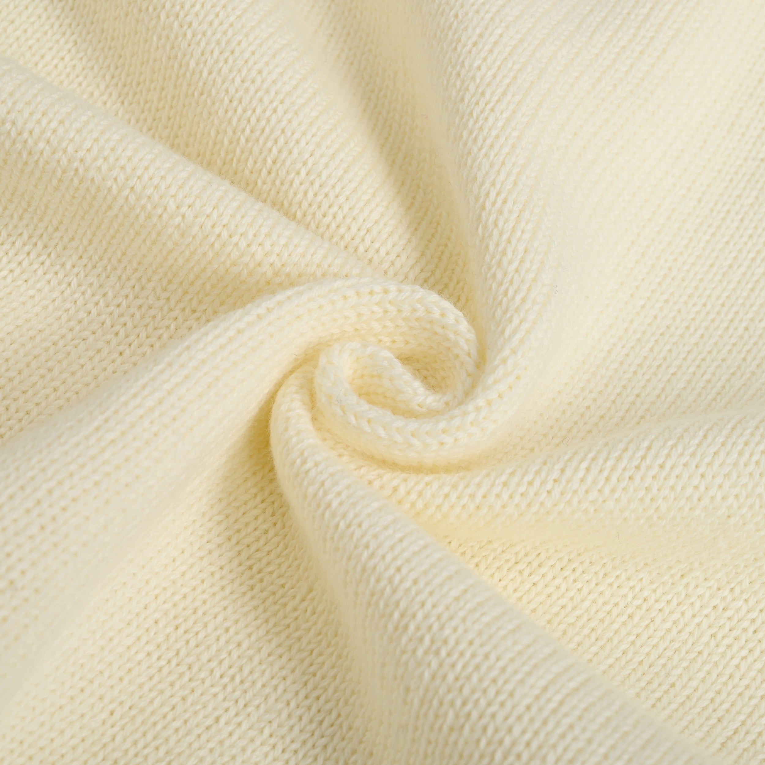 typec / logo sweater ivory image